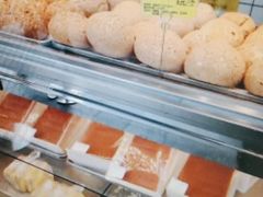 -鲍师傅糕点(江苏路店)
