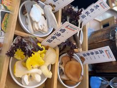 -阿婆情腊排骨火锅(金虹路店)