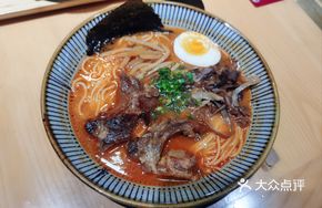 Tomato浓汤软骨拉面