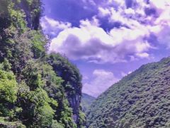 -蝶舞清江·恩施地心谷景区