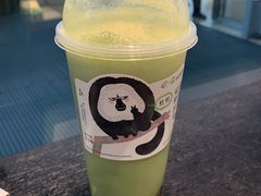 水牛乳双拼抹茶-喜茶(上海北外滩来福士店)