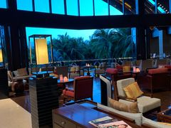 -三亚湾海居铂尔曼度假酒店