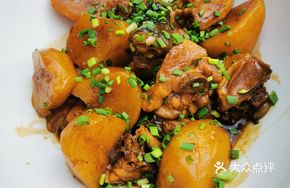 Signature Soy Sauce Braised Chicken