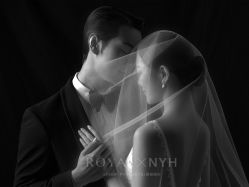 点击看大图 -挪娅婚纱摄影皇家会所