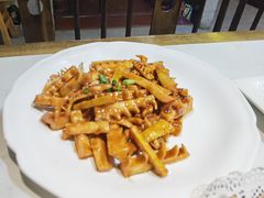 -外婆船宴餐厅·外婆喊你回家吃饭