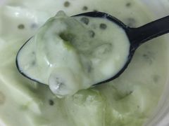 牛油果晶粉啵啵-满记甜品(无锡八佰伴店)