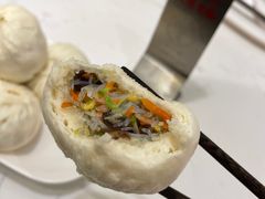 -李与白包子铺(桐梓林店)