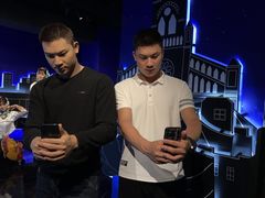 -厦门帷幕开啦红地毯蜡像艺术馆