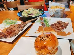 -HUZI虎滋精酿餐吧(京西大悦城店)