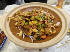 -江城燕子大排档(江汉路步行街店)