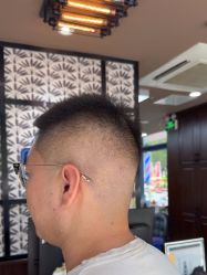-大人物·男士理发馆