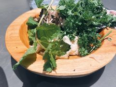 -楠小云·云南鲜菌·鲜牛自助火锅(九眼桥店)