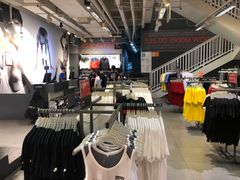 -NIKE佛山胜利换季优惠店