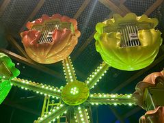 -蓝精灵乐园·世茂精灵之城主题乐园