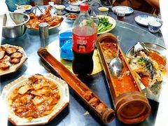 -盛得农家美食·无花果浸鸡·古法烧鸡·竹筒饭(白水寨森林海店)