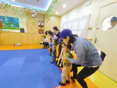 -哲学苑亲子园·早教婴儿托育·婴儿游泳(颐龙湾店)