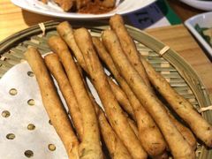 -小小河边鱼(天润城店)