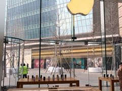 -Apple零售店(华贸购物中心店)