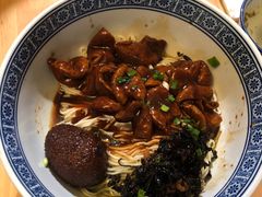 -沪西老弄堂面馆(定西路店)