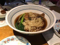 红烧肉阳春面-南小馆(迪士尼小镇店)