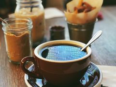 -ROAST coffee & eatery