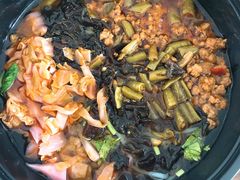 -八月美食小馆(银泰城总店)
