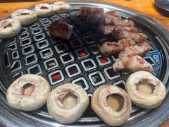 -唯成•韩国炭火烤肉 유성고기