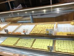 面包甜点陈列柜-六贤记(文三店)