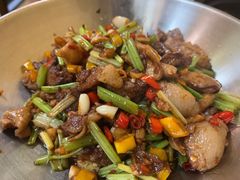 -何氏排骨(左家塘店)