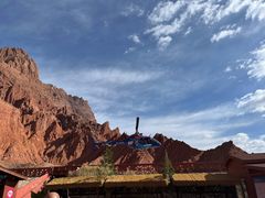 -天山神秘大峡谷