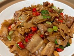 南竹笋炒五花肉-大盐帮川菜馆(长楹天街店)