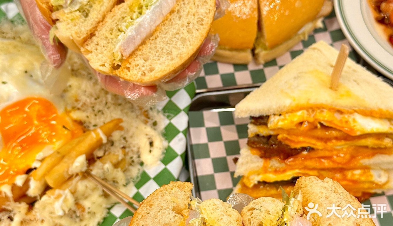 被茶山等到了！！是传说中的“猪扒包”啊