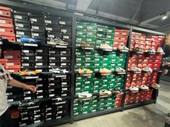 -PUMA品牌自营折扣店(百联奥特莱斯店)