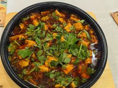 -鑫巴蜀小镇 · 水煮鱼专研店(玉桥店)