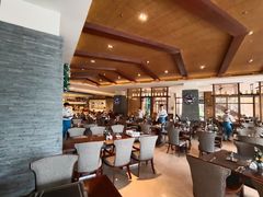 -三亚湾海居铂尔曼度假酒店