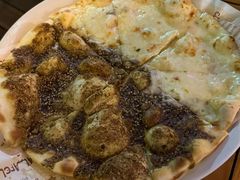 芝士百里香披萨-ELI FALAFEL Lebanese&Mediterranean黎巴嫩美食(富城路店)