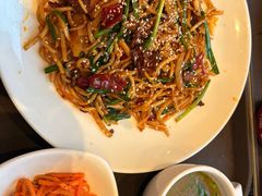 -大食代美食广场(上海中心店)