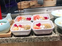 -野山舂·贵州现舂酸汤火锅(鸿通城店)