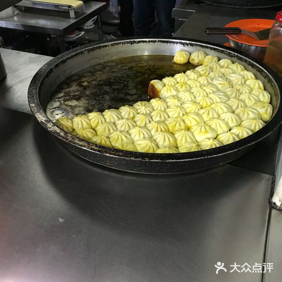 食百汇聚乐埠小吃城(建兰路商业步行街店)