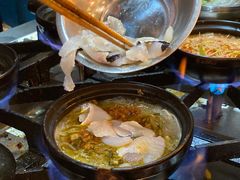 -有红鸡毛店·砂锅菜(抚琴夜市店)