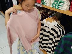 -优衣库(上海正大广场店)