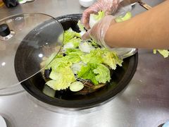 -屯老二农家铁锅炖·行业领军者(梅江店)