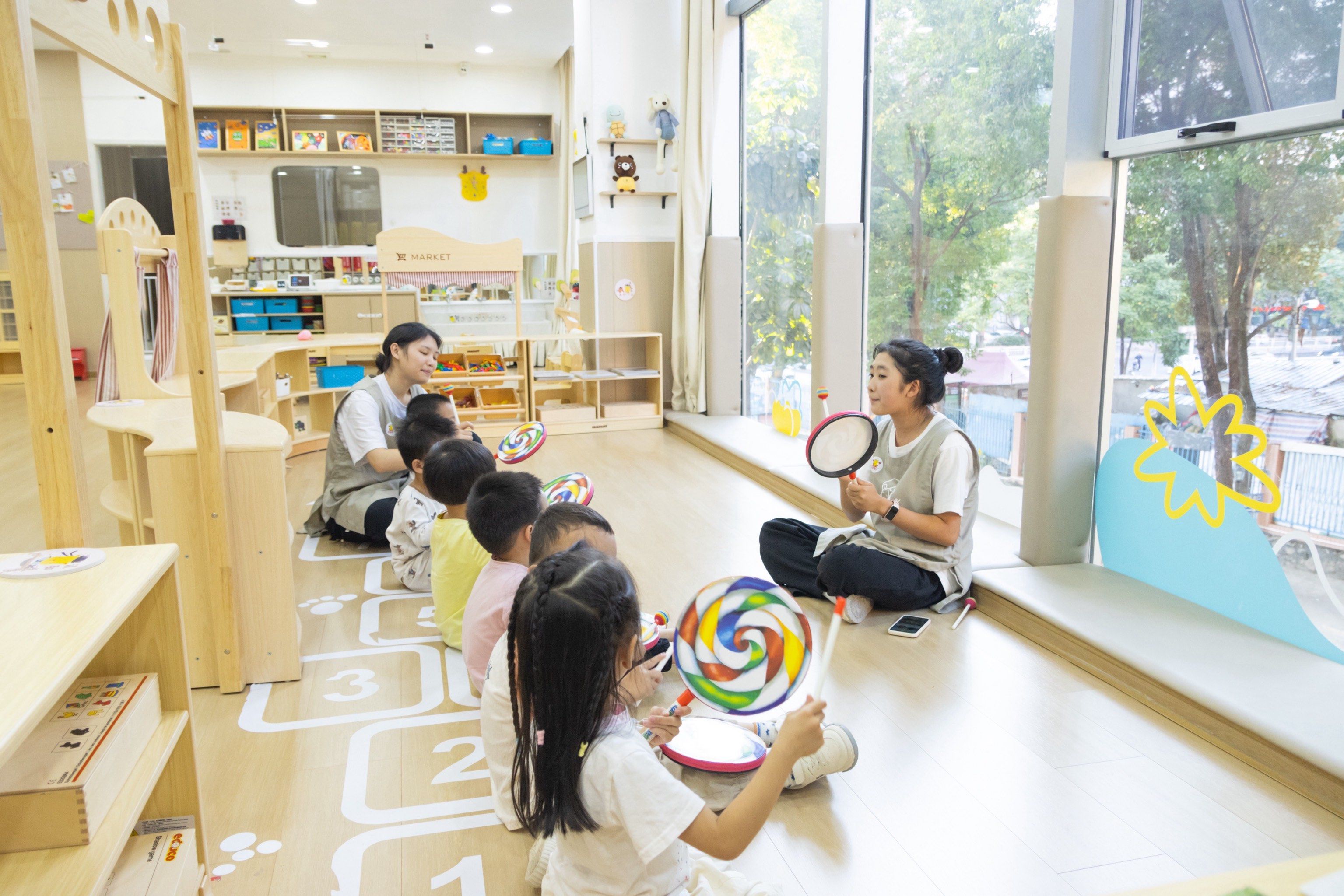 发现黄埔区托育综合服务中心,家长们的放心之选