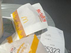 -麦当劳(东大桥店)
