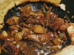-咱屯子铁锅炖直营店(保利店)