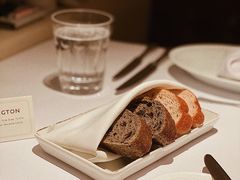 餐前面包-壳里西餐厅Coquille Seafood Bistro(蒙自路店)