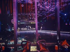 -大连君悦酒店 · VIVA(星海广场店)