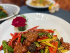 -伊带伊路新疆美食府(呼家楼店)
