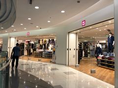 -优衣库(上海虹口龙之梦店)