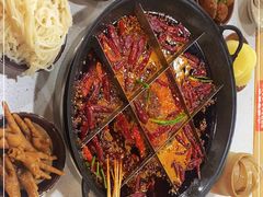-正贰捌经重庆老火锅(建设路店)